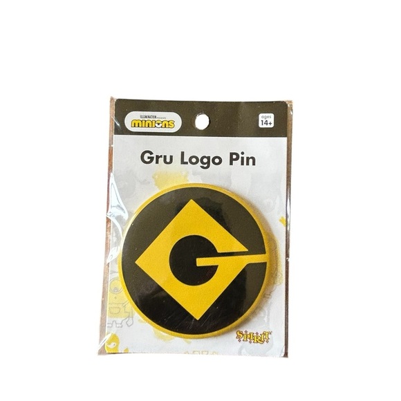 Kids Dress Up Bundle with Light Up Mask And Minion Goggles - Picture 2 of 7